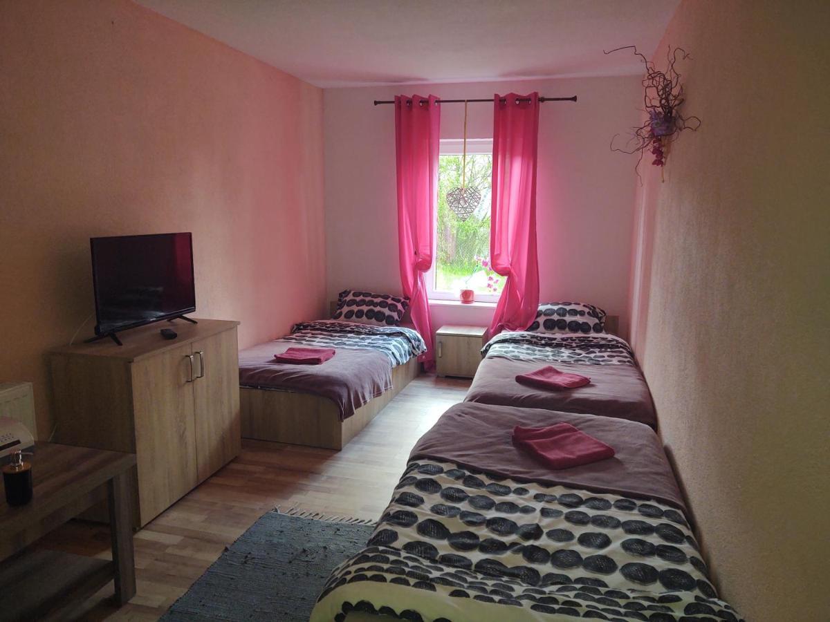 Gosciniec Mariola Villa Czluchow Bagian luar foto
