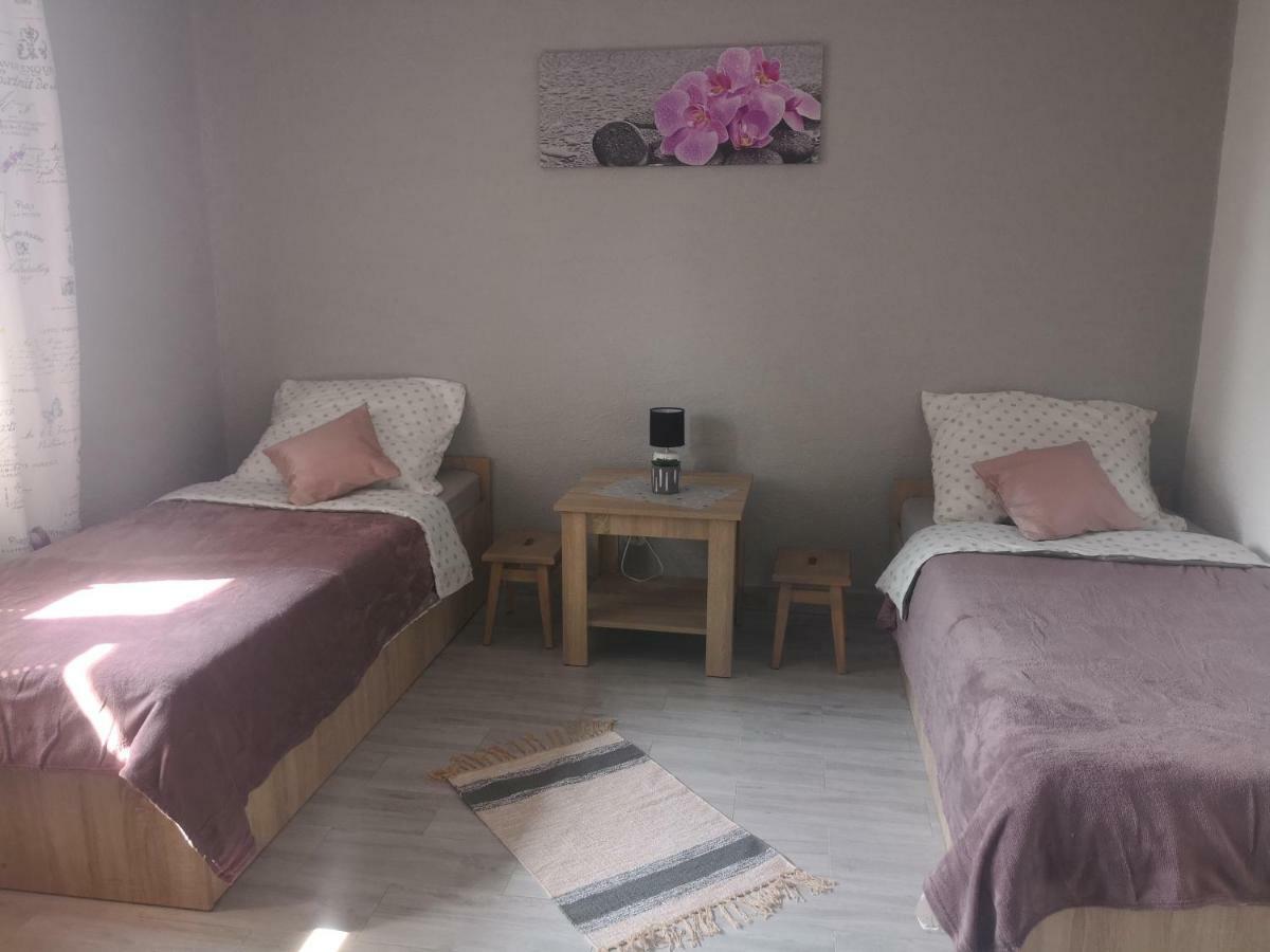 Gosciniec Mariola Villa Czluchow Bagian luar foto